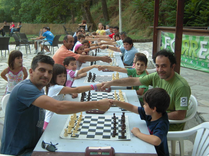 Μεγάλη συμμετοχή στο τουρνουά σκάκι στην Ελασσόνα