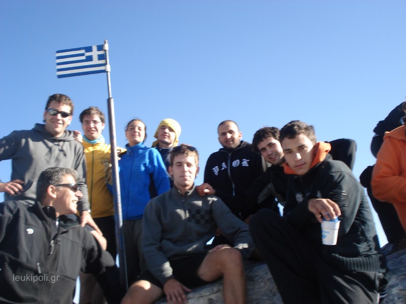 Στο Μύτικα ανέβηκε ο ΧΟΣ Σπαρμού