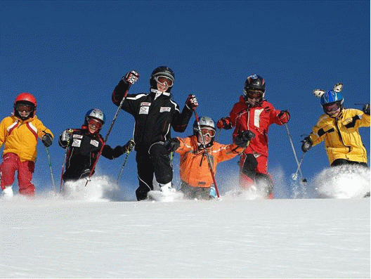 Φυτώριο χιονοδρομίας από τον Χ.Ο.Σ. Ελασσόνας για παιδιά 8-15 ετών