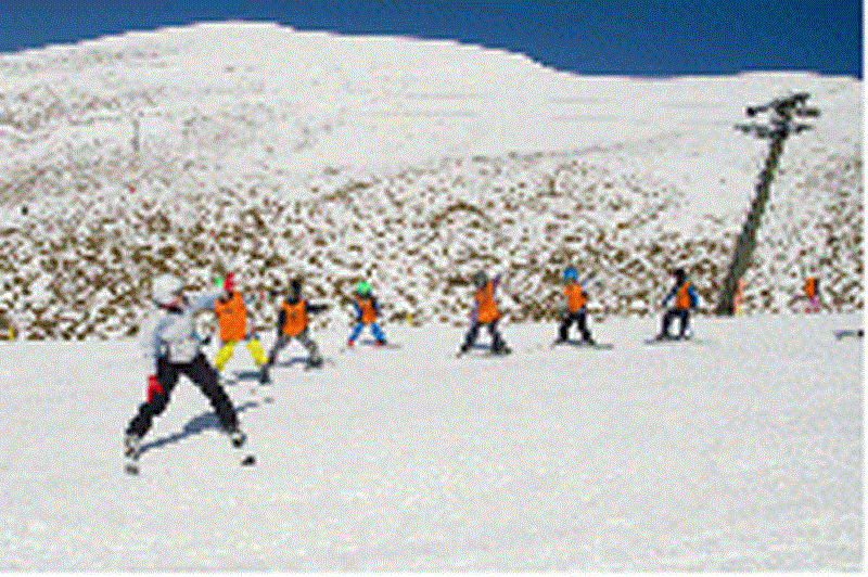 Εξόρμηση στον Όλυμπο για τους μικρούς του Χιονοδρομικού Συλλόγου Ελασσόνας