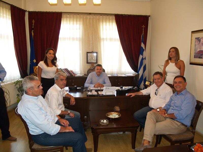 Βουλευτές της ΝΔ επισκέφτηκαν το Δήμαρχο Ελασσόνας Ν. Ευαγγέλου