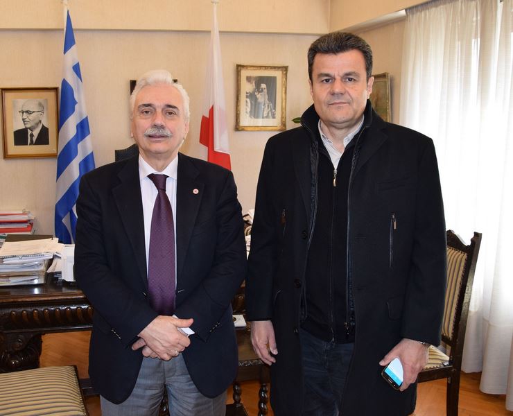 Συνάντηση αντιπεριφερειάρχη Χρ. Καλομπάτσιου με πρόεδρο Ελληνικού Ερυθρού Σταυρού