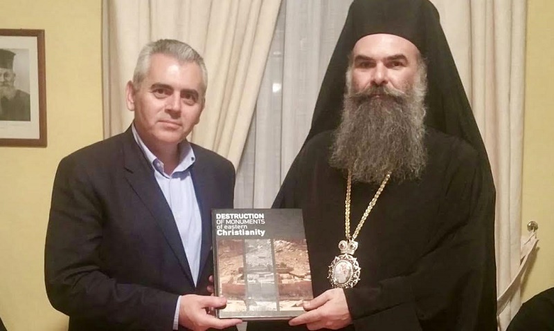 Μαξ. Χαρακόπουλος σε Μητροπολίτη Ελασσόνας: Κινδυνεύουν με αφανισμό οι Χριστιανοί στη Μ. Ανατολή