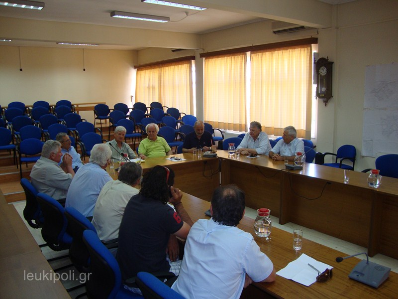 Σύσκεψη στο Δημαρχείο για τη διαχείριση ζωϊκών υπολειμμάτων