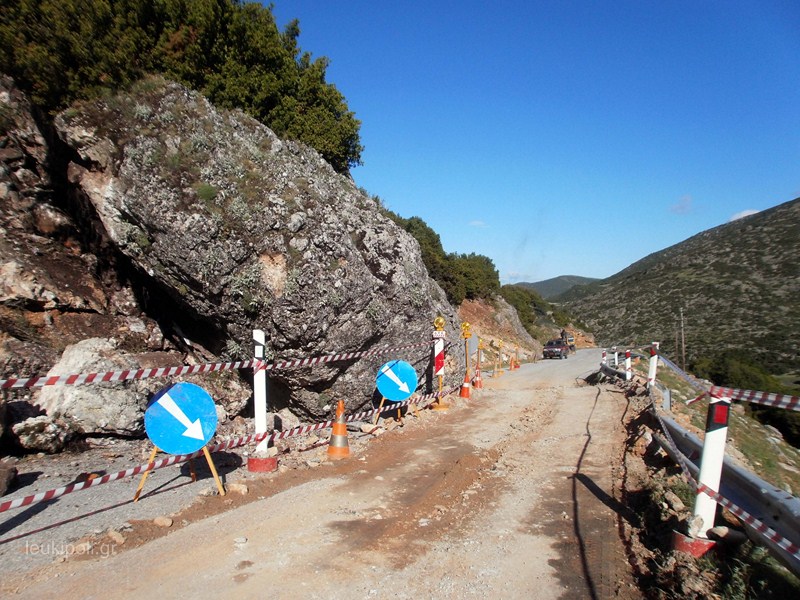 Σοβαρή κατολίσθηση στον Κοκκινοπηλό Ελασσόνας