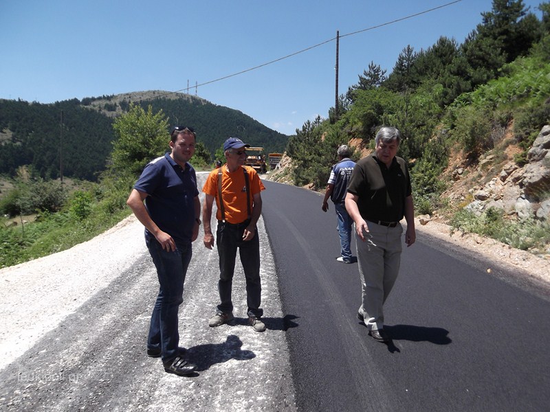 Παραδίδεται ο δρόμος Καρυάς – Καλλιπεύκης