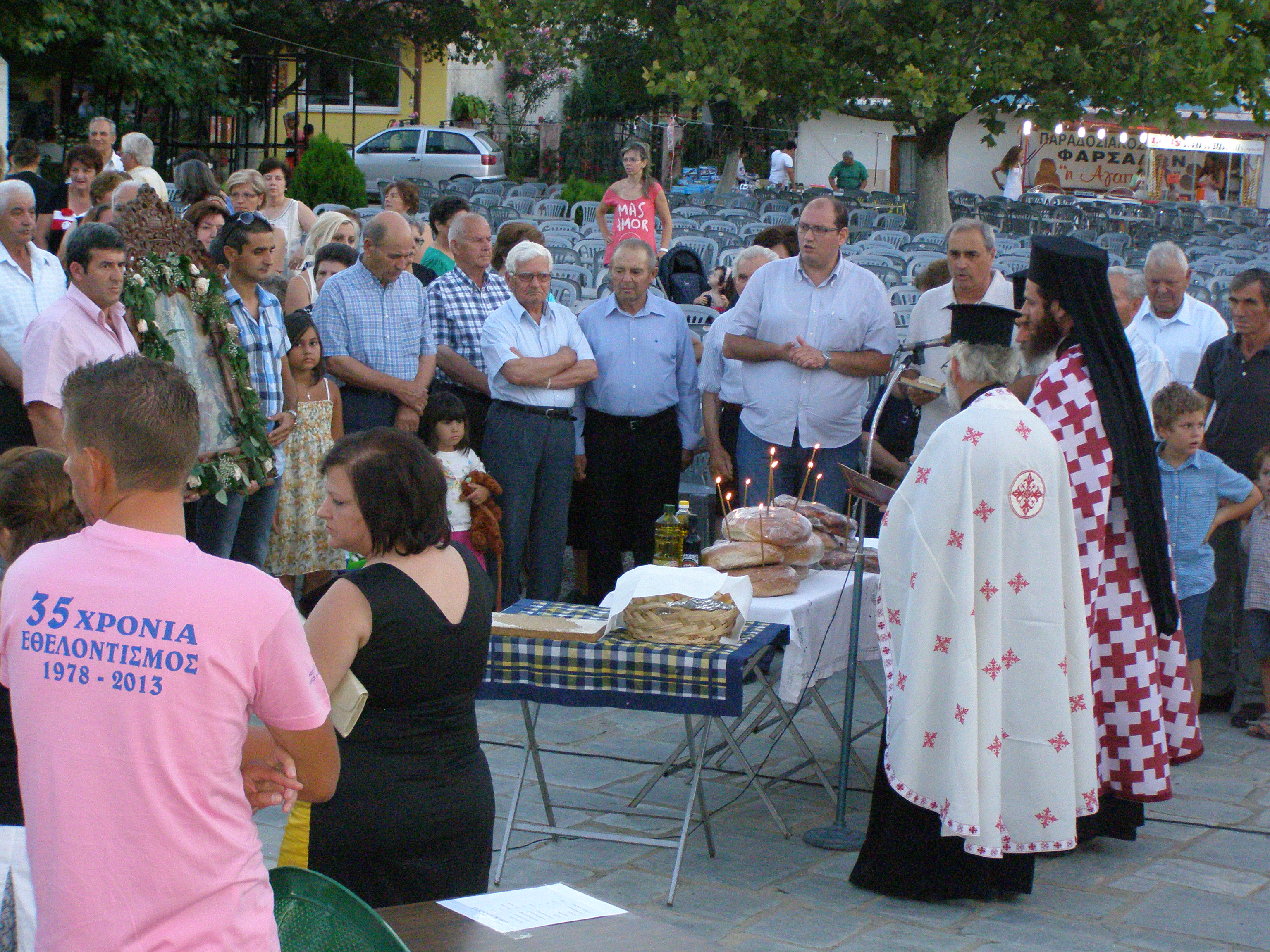 Κοσμοσυρροή στο πανηγύρι της Δολίχης