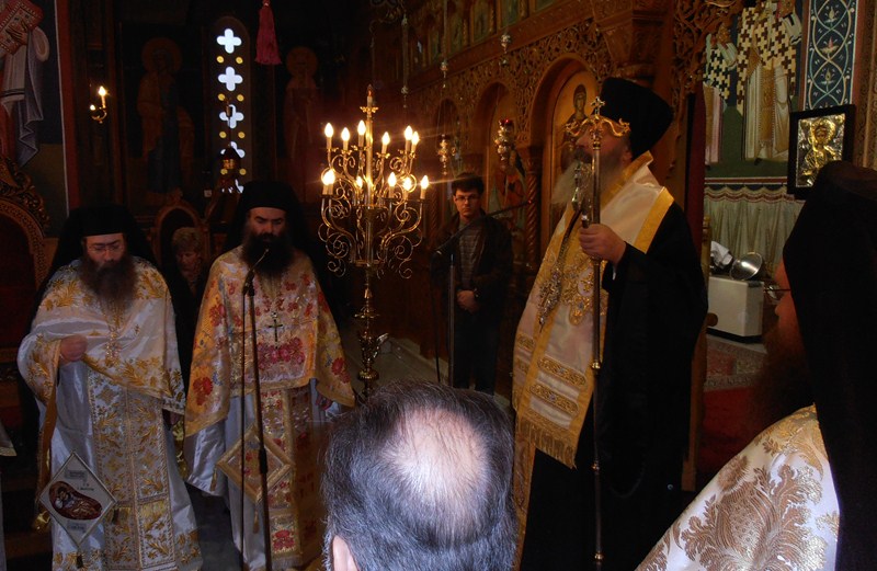 Μηνύματα στην Πρωτοχρονιά της Ελασσόνας