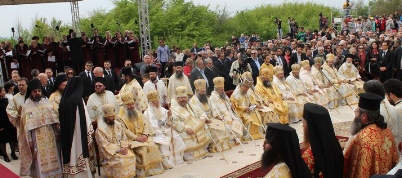 Σε πανορθόδοξη Λειτουργία στη Βουλγαρία ο μητροπολίτης κ. Χαρίτων