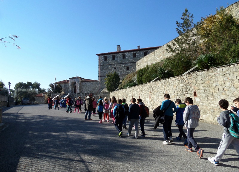 Εκπαιδευτική επίσκεψη στην Ελασσόνα από το 9ο Δημοτικό Σχολείο Λάρισας