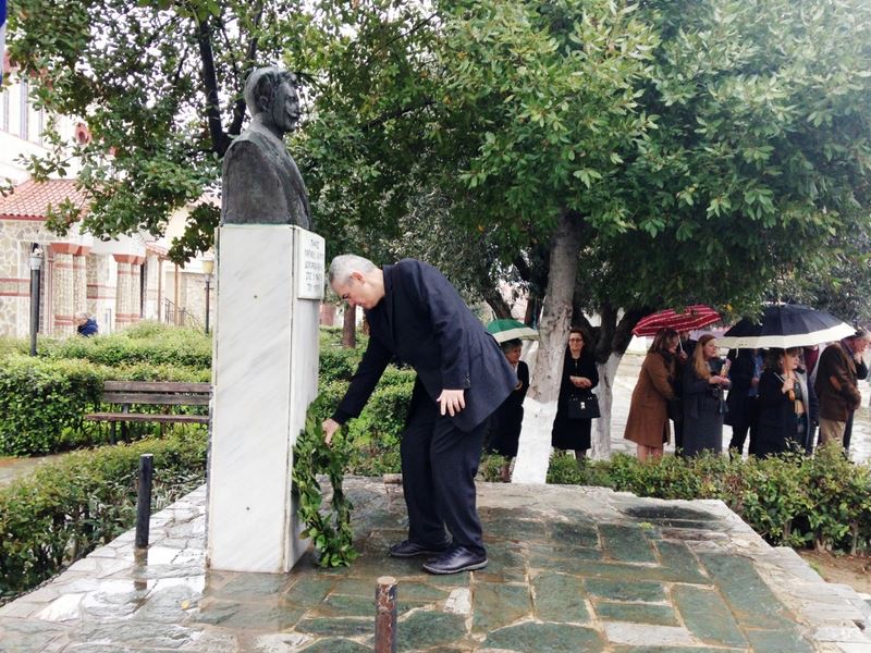 Μάξιμος: “Τα προβλήματα των αγροτών δεν λύνονται με ψέματα και θεατρινισμούς”