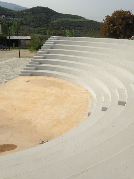 Νέο θερινό θέατρο λειτουργεί στην Αιγάνη ο Πολιτιστικός Σύλλογος