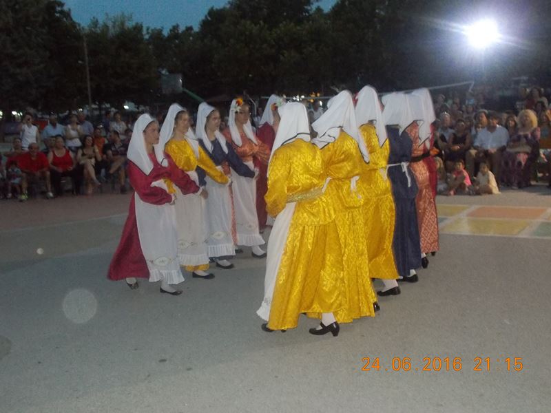 Χορευτική εκδήλωση του Συλλόγου απανταχού Σκαμνιωτών στον Αμπελώνα