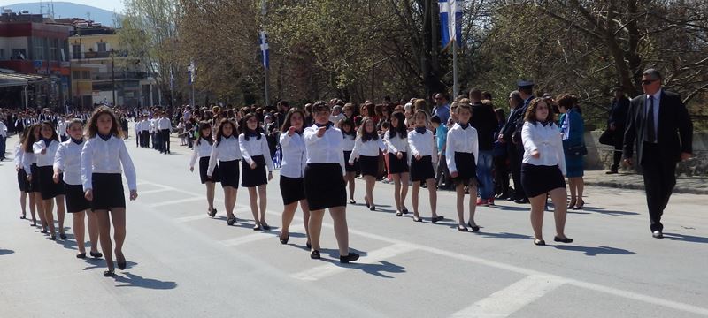 Λαμπρότητα στις εκδηλώσεις για την επέτειο του 1821 στην Ελασσόνα