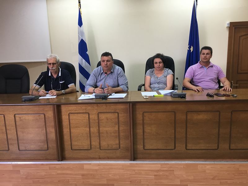 Δήμος Ελασσόνας: Ανανεώθηκαν οι συμβάσεις εργαζομένων στην καθαριότητα