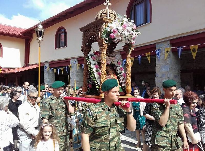 Κατάνυξη και μεγάλη κοσμοσυρροή προσκυνητών στην Ι. Μονή Σπαρμού Ολύμπου