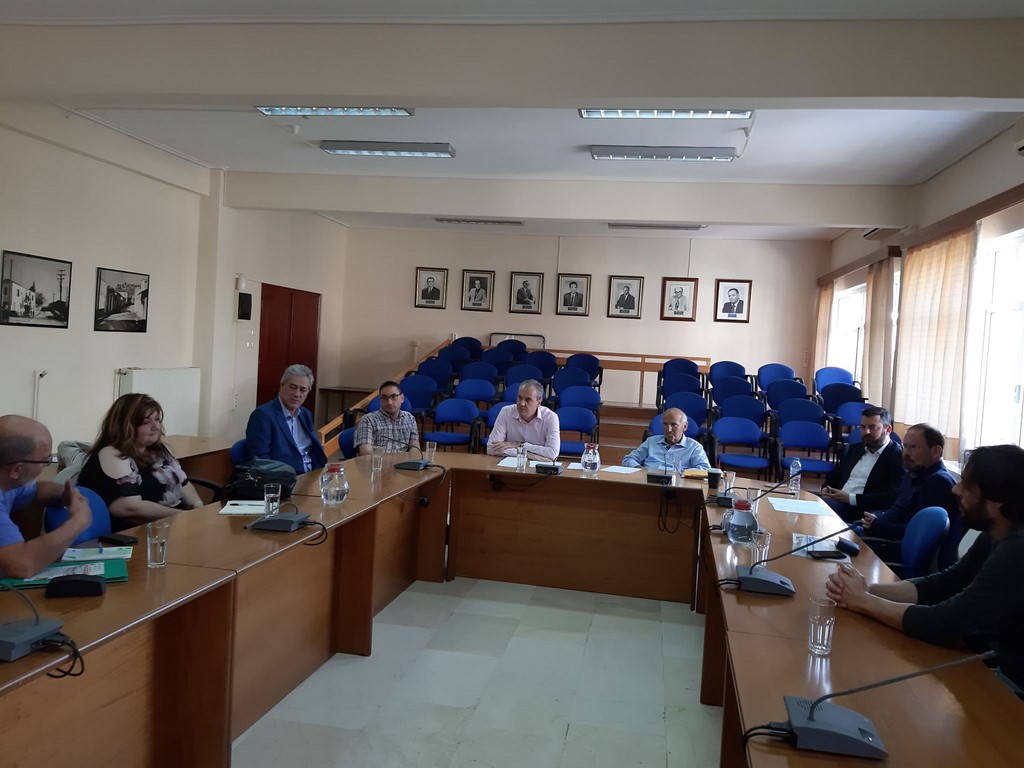 Συνάντηση εργασίας του Αγροτικού Εθνογραφικού Μουσείου Αραδοσιβίων με τον Δήμαρχο Ελασσόνας